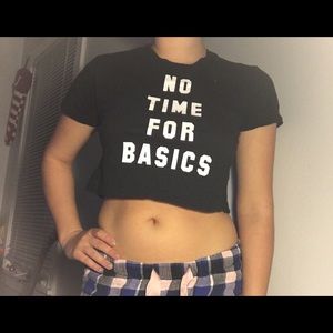 No time for basics! Graphic cropped tee